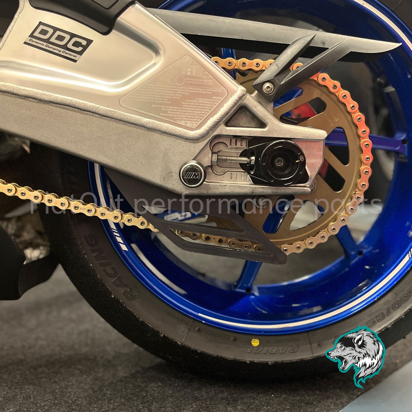 Kettenfinne BMW S1000RR Rennstrecke